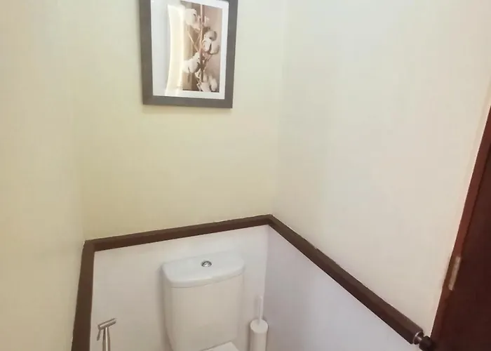 Casa Rosie In Seibu Tower - Homey 1br Near Bgc High Street Apartment Manila