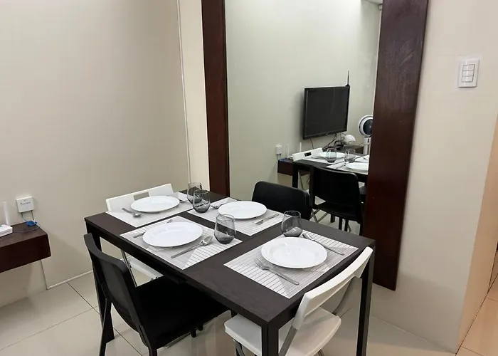Casa Rosie In Seibu Tower - Homey 1br Near Bgc High Street