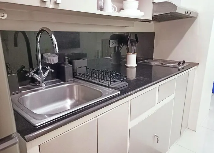Casa Rosie In Seibu Tower - Homey 1br Near Bgc High Street * Manila