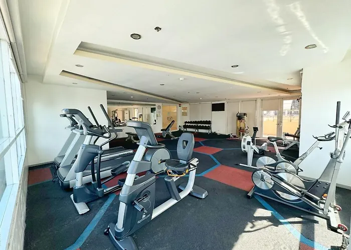 Casa Rosie In Seibu Tower - Homey 1br Near Bgc High Street * Manila